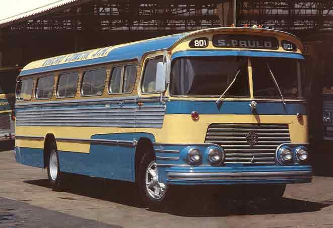 Antes dos caminhões, veio o ônibus: a história da Scania no transporte de passageiros brasileiro desde 1948 3 scania b75