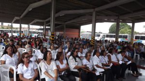 colaboradores funcionc3a1rios e convidados da celebrac3a7c3a3o
