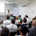 A gerente de Recursos Humanos Isabela Maria abriu a capacitação