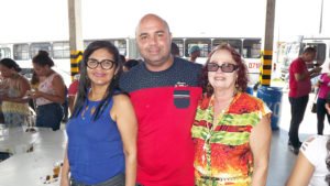 Tacil Figueiredo com esposa e mãe
