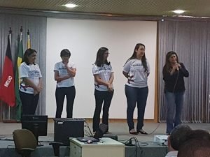 Representantes das equipes de RH das empresas
