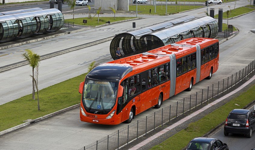 curitiba volvo brt