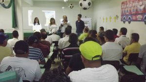 A equipe de RH e do trafego deram as boas vindas aos operadores