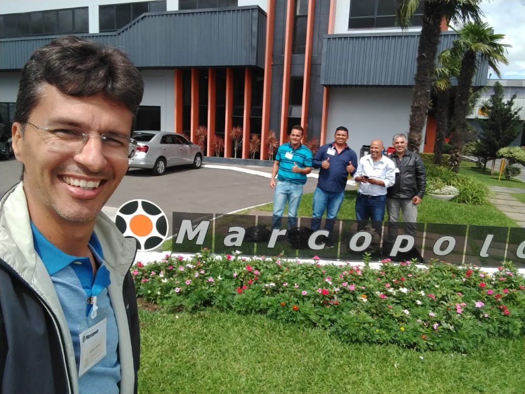 A fábrica da Marcopolo em Caxias do Sul foi um dos roteiros da viagem