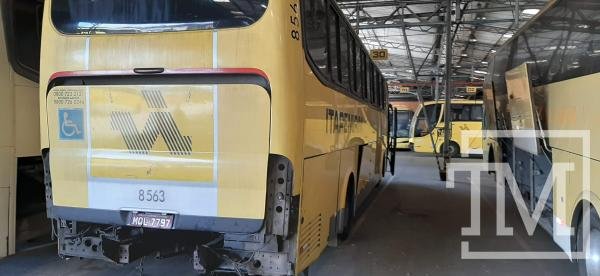 8563 1