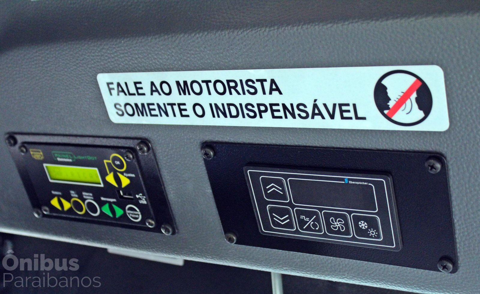 Caio apresenta atualização do micro-ônibus F2400 13 IMG 3260 scaled