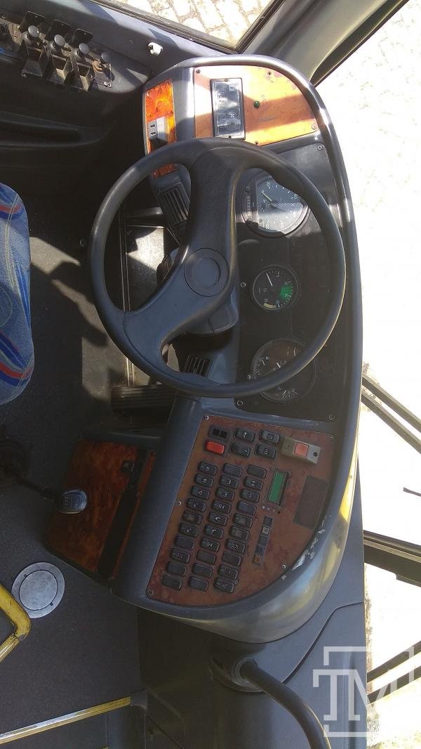 L102 1