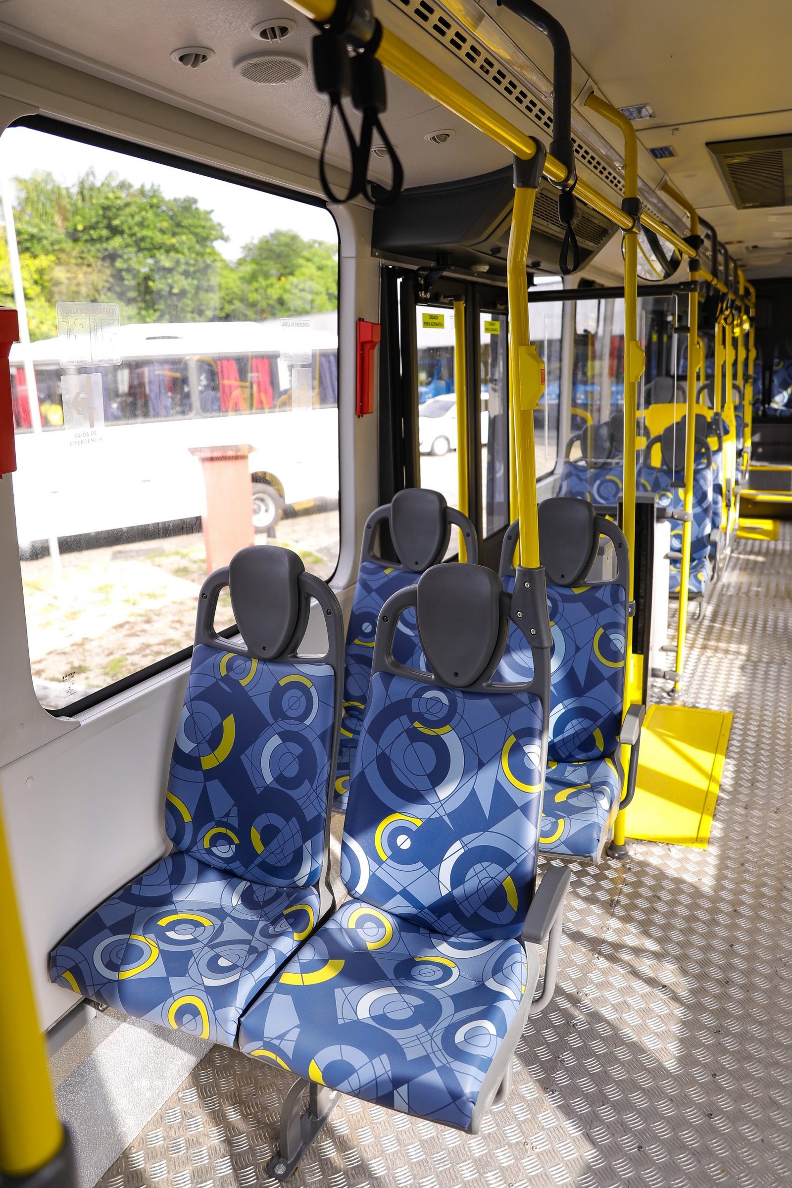 Prefeito anuncia compra de 40 novos ônibus e mais melhorias para o transporte coletivo de Manaus 11 51415251181 8fe455bd00 o scaled