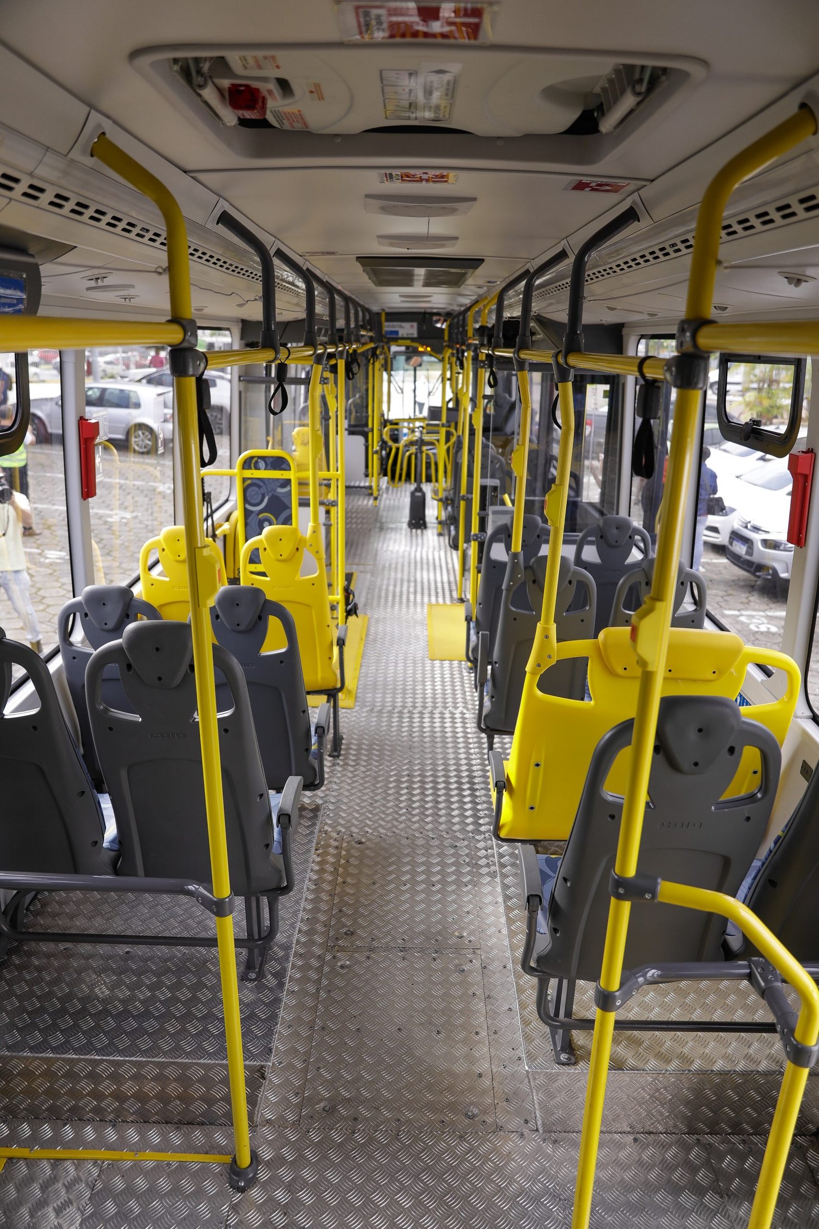 Prefeito anuncia compra de 40 novos ônibus e mais melhorias para o transporte coletivo de Manaus 10 51415253146 cffc843545 o scaled