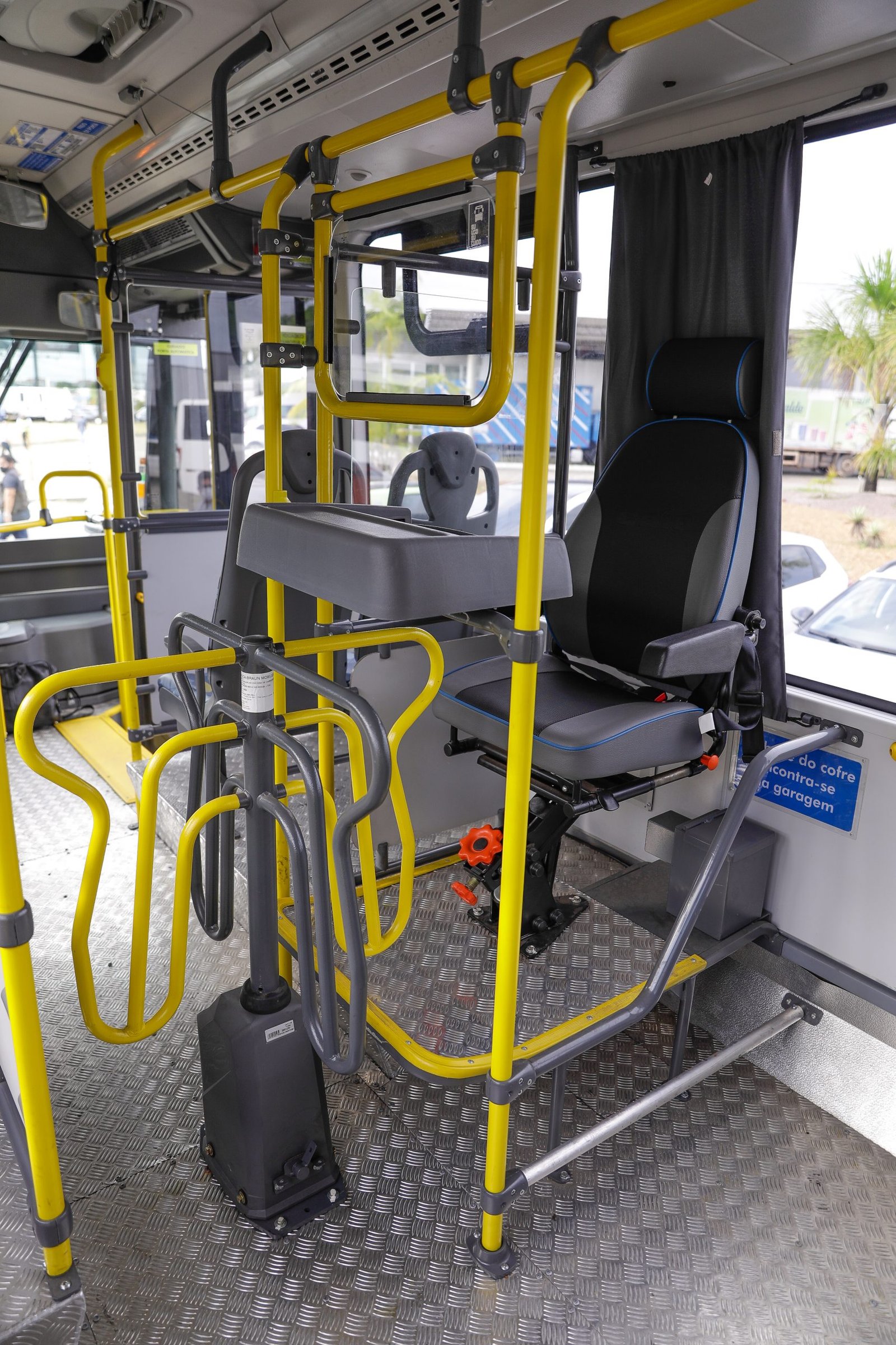 Prefeito anuncia compra de 40 novos ônibus e mais melhorias para o transporte coletivo de Manaus 9 51415519493 c90a087de1 o scaled