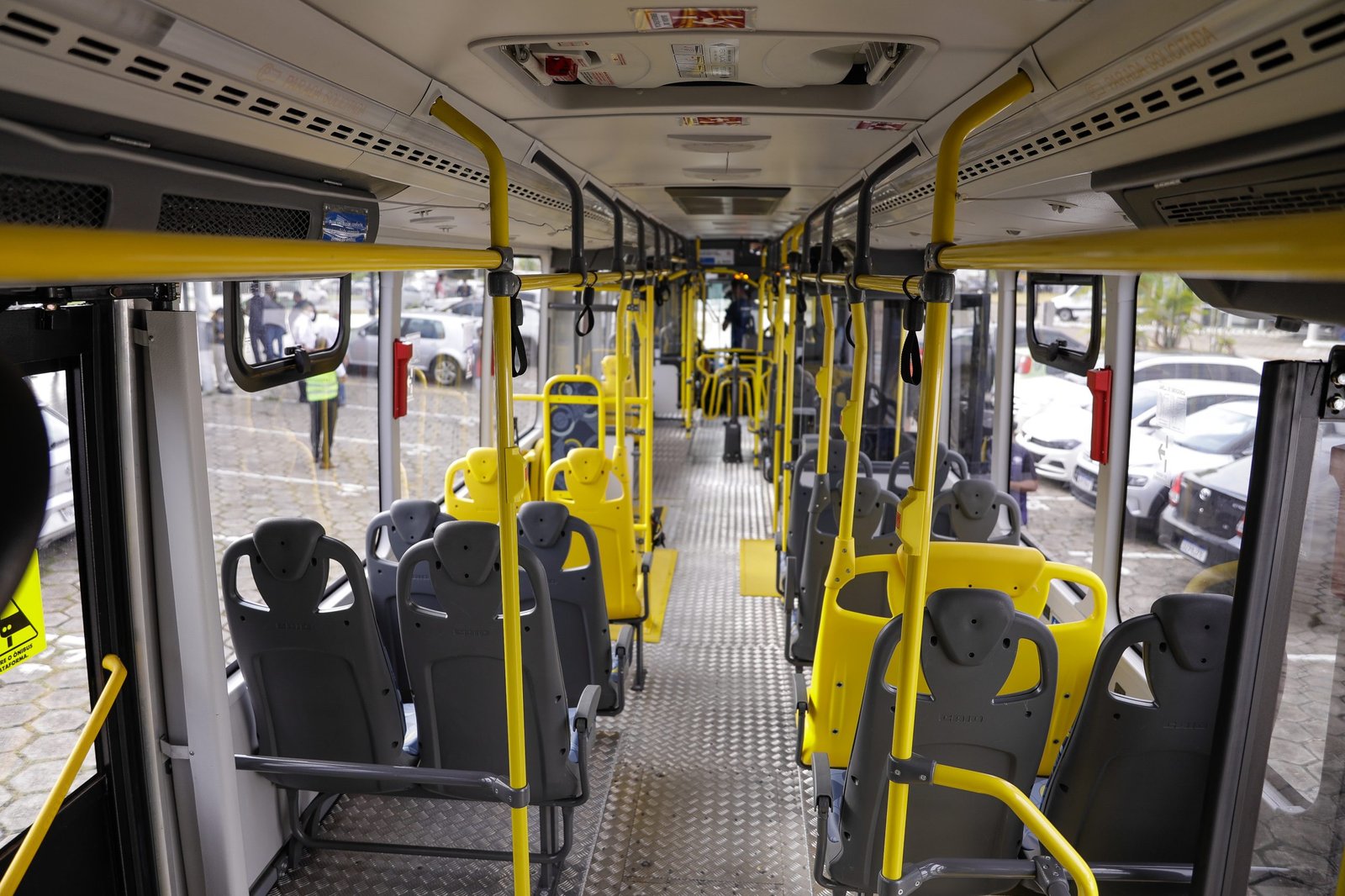 Prefeito anuncia compra de 40 novos ônibus e mais melhorias para o transporte coletivo de Manaus 4 51416239170 1e189f3735 o scaled