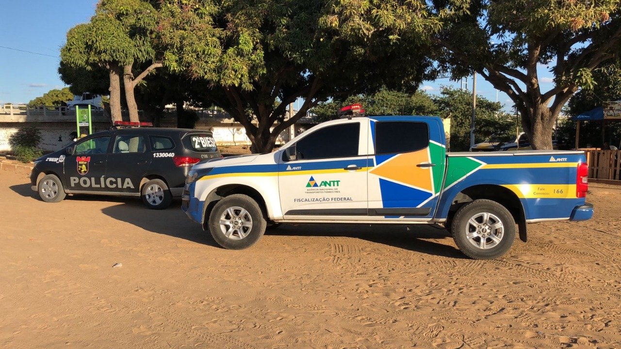 Operação da ANTT de combate ao transporte clandestino em Petrolina/PE e Juazeiro/BA apreende sete veículos 3 WhatsApp Image 2021 08 25 at 18.25.44 2