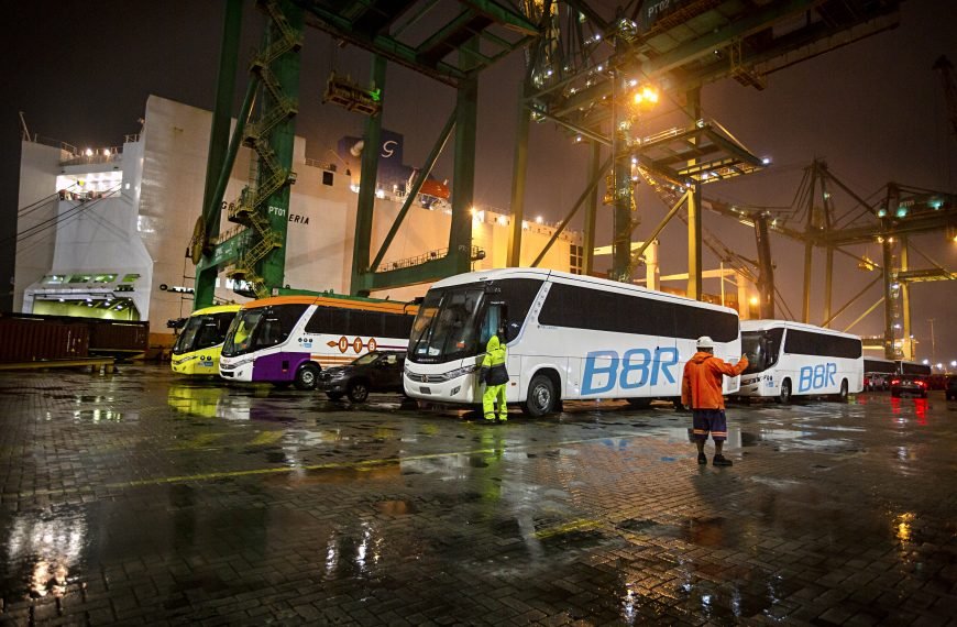 Volvo expande exportações de ônibus para a África