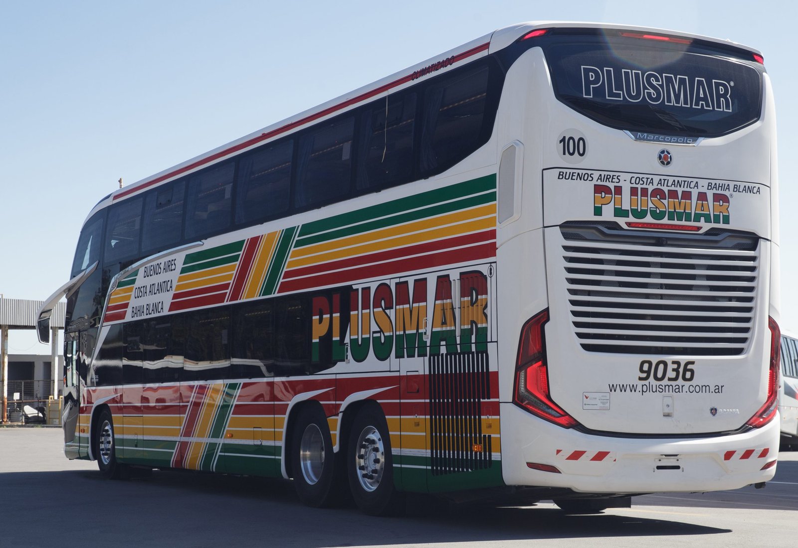 Plusmar recebe dois Marcopolo Paradiso G8 1800 DD 26 gio0082974 52367946576 o scaled