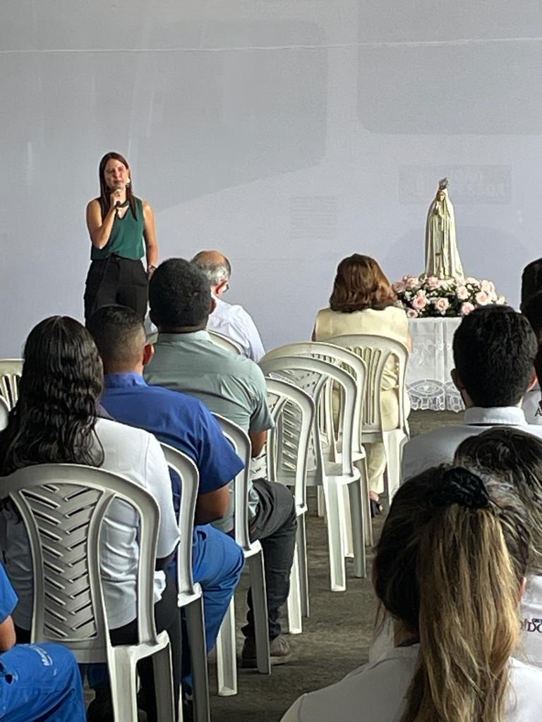 A diretora da Santa Maria Larissa Nascimento enalteceu a importancia das maes