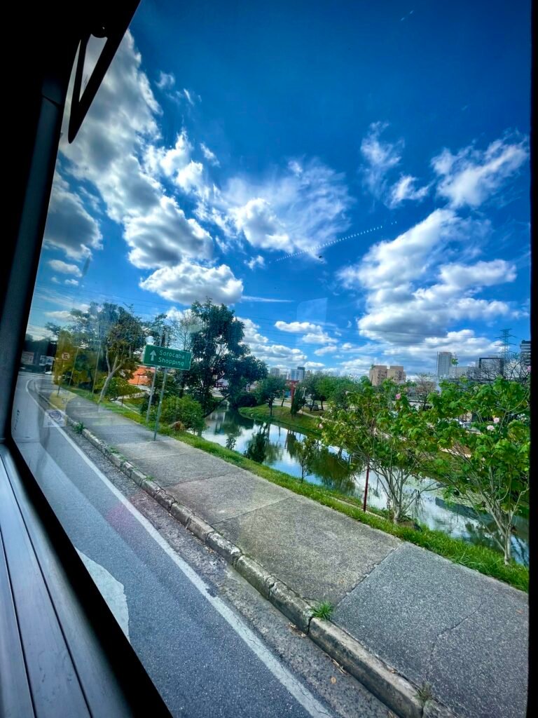BRT Sorocaba e Prefeitura anunciam vencedores do concurso fotográfico “Minha Cidade, pela janela do meu BRT" 1 1°lugar Foto Mauro Figueiredo da Silva VENCEDOR