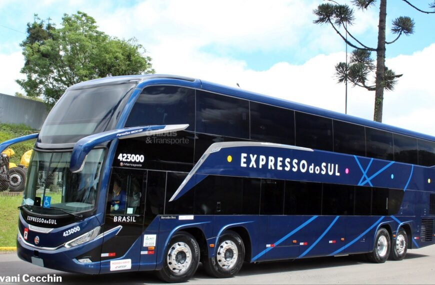 Começam a sair os novos ônibus Double Decker da Cometa e Expresso do Sul