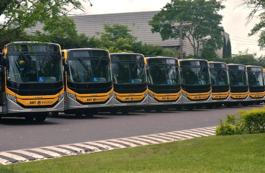 Prefeitura do Rio homologa a compra de mais 85 ônibus para o BRT