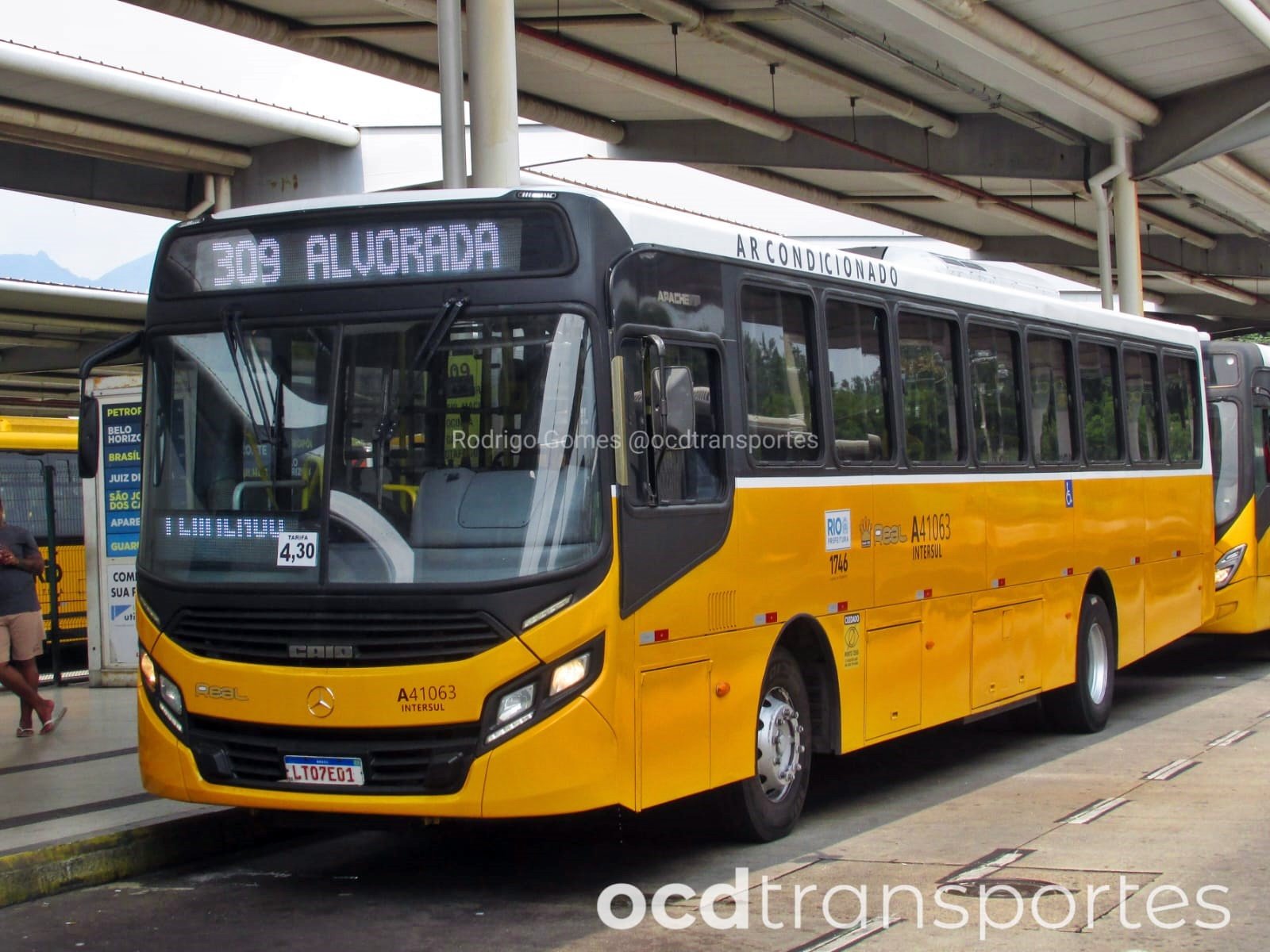 Real Auto Ônibus