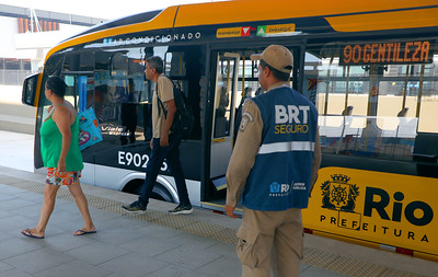 Inaugurada nova linha do BRT Transbrasil que liga o Fundão ao Terminal Gentileza