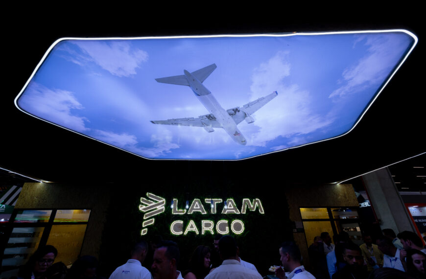 LATAM Cargo irá compensar mais de 5 mil toneladas de CO² em parceria com clientes do negócio de cargas no Brasil