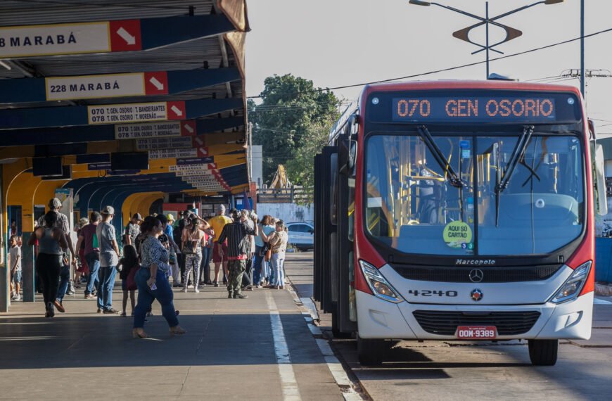 Greve de motoristas em Campo Grande (MS) é suspensa após retomada de negociações