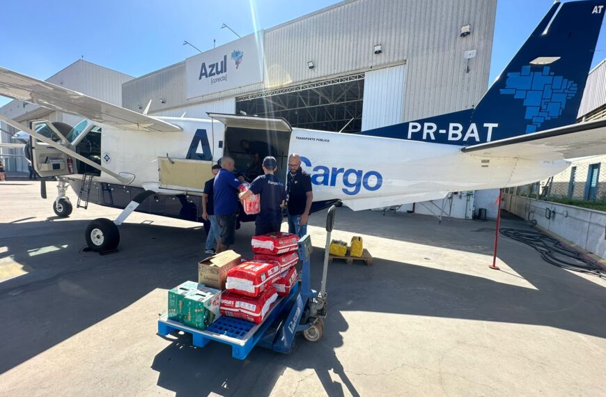 Azul recebe doações para o Rio Grande do Sul em 160 aeroportos e nas lojas da Azul Viagens 