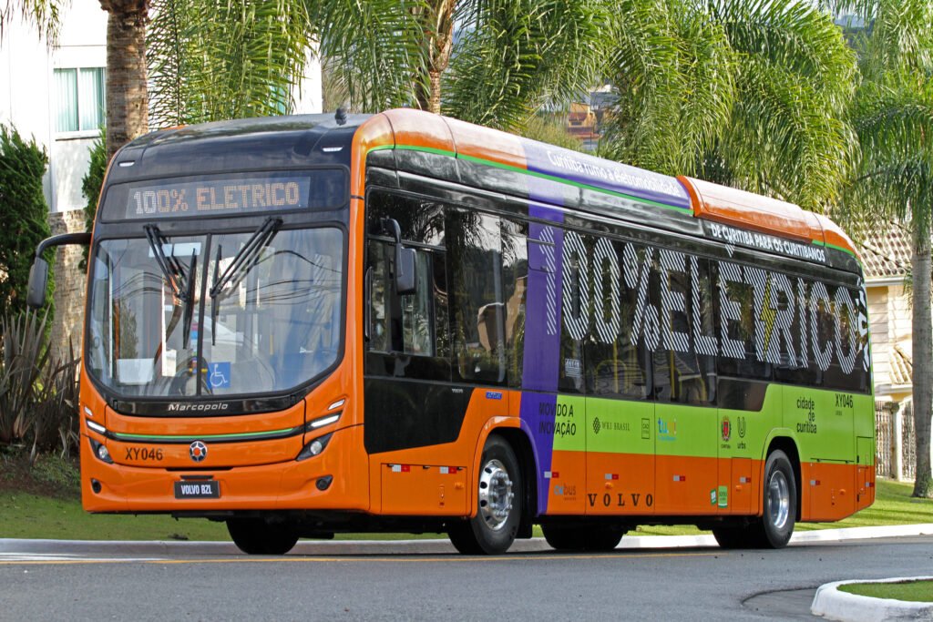 Volvo BZL 33