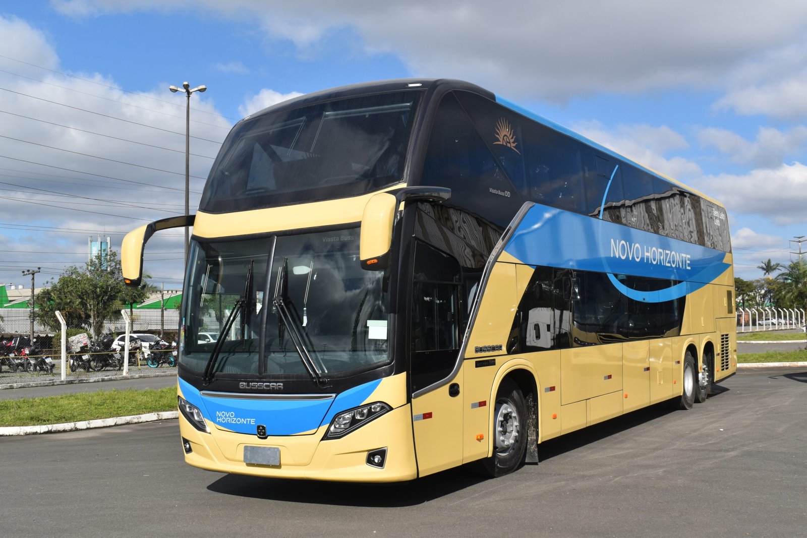 Viação Novo Horizonte investe na compra de 6 novos ônibus do modelo Vissta Buss DD, da Busscar
