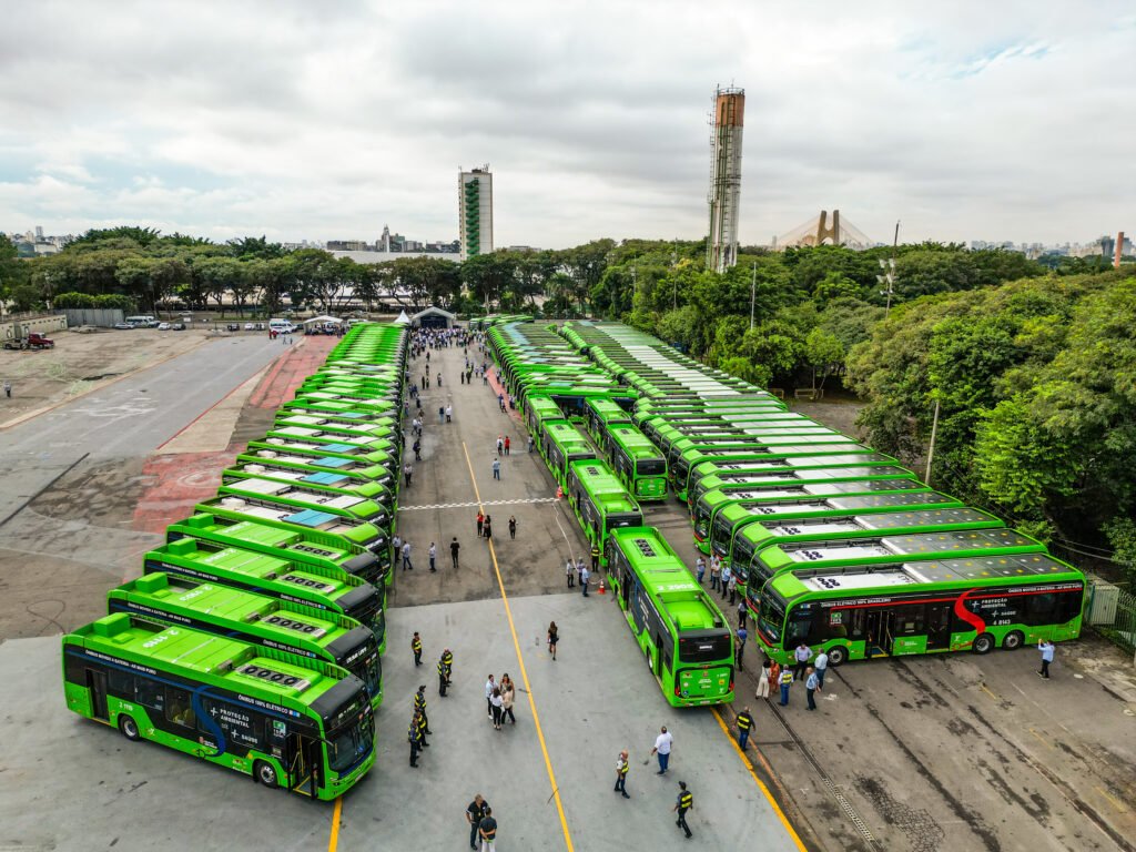 20250403 Entrega de 115 Novos Onibus Eletricos para a Cidade de Sao Paulo ELJ 3