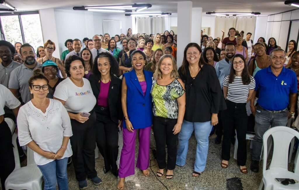 Secretaria de Política para Mulheres e Rio Ônibus lançam cartilha educacional de combate ao assédio nos transportes públicos 1 Rio Ônibus