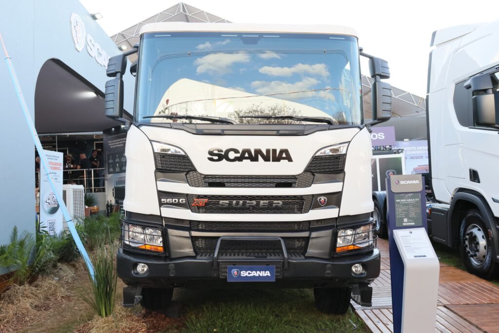 Scania lança caminhão a gás RH 460 6x4 X-gas na Agrishow 2025 e reforça liderança em soluções sustentáveis para o Agro 8 Scania