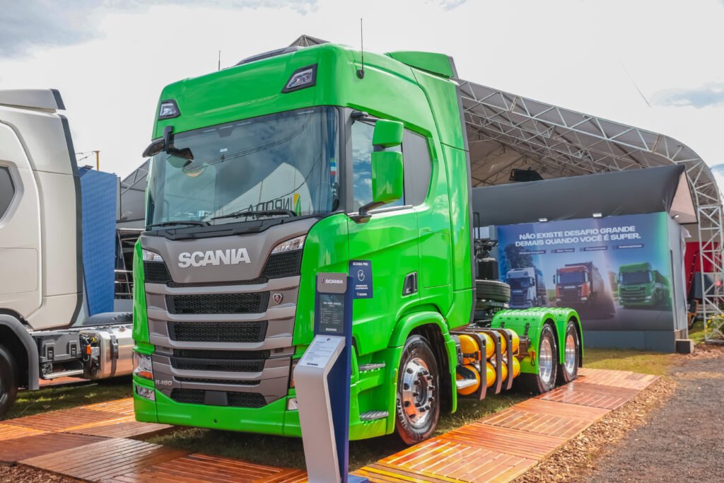Scania lança caminhão a gás RH 460 6x4 X-gas na Agrishow 2025 e reforça liderança em soluções sustentáveis para o Agro 7 Scania