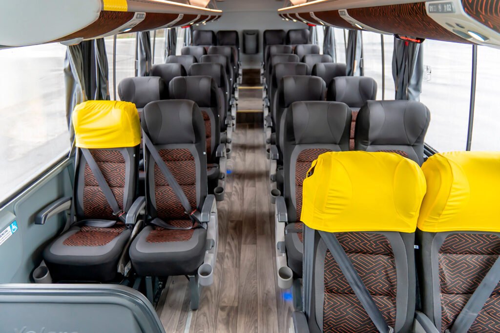 Volare entrega 59 micro-ônibus Attack 9 para fortalecer a Saúde Pública da Bahia 2 Volare