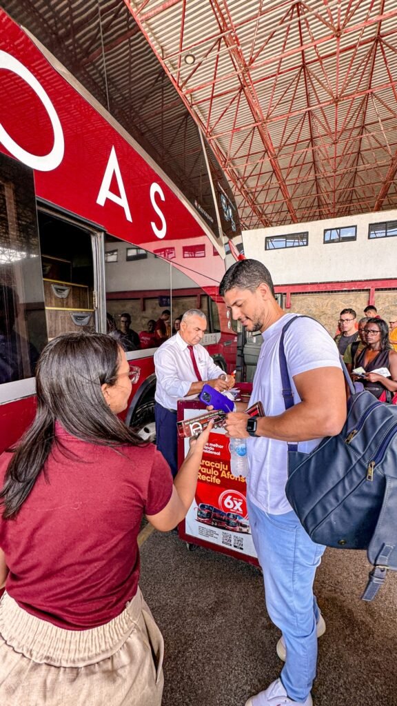 Real Alagoas celebra clientes com ação especial na rodoviária de Maceió 13 img 4928