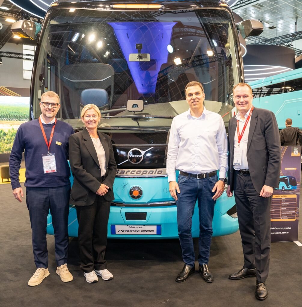 Marcopolo e Volvo Buses firmam parceria para comercialização de ônibus completos na França e Itália 1 img 6666