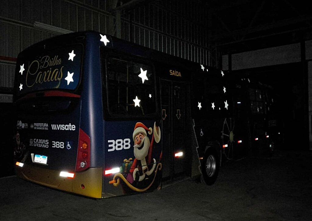 Visate lança Ônibus Iluminado que irá percorrer bairros de Caxias do Sul durante o Brilha Caxias 2025 1 Visate