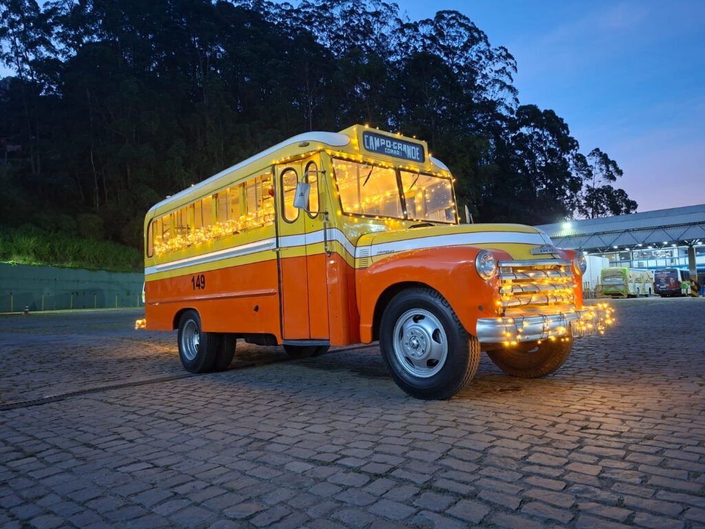 ônibus jardineira