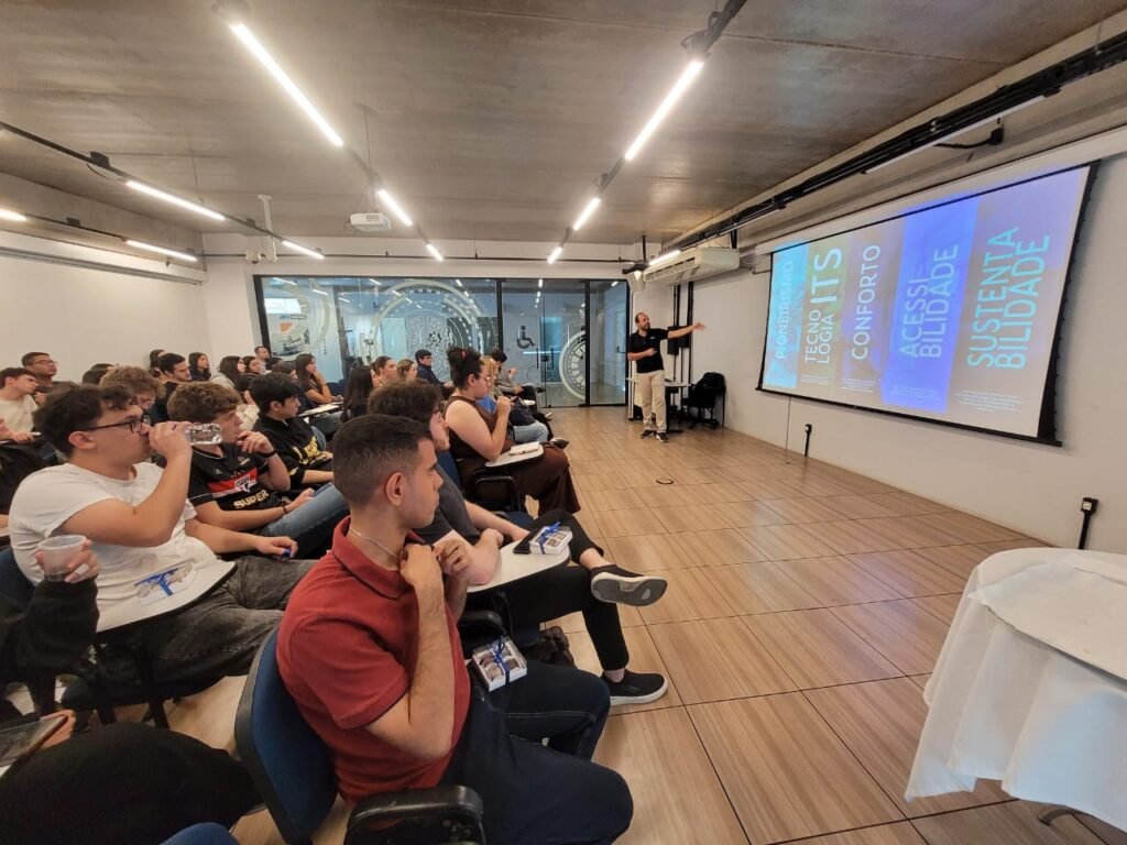 BRT Sorocaba vira referência nacional e recebe alunos da FGV para estudo sobre concessões e mobilidade urbana 4 BRT Sorocaba