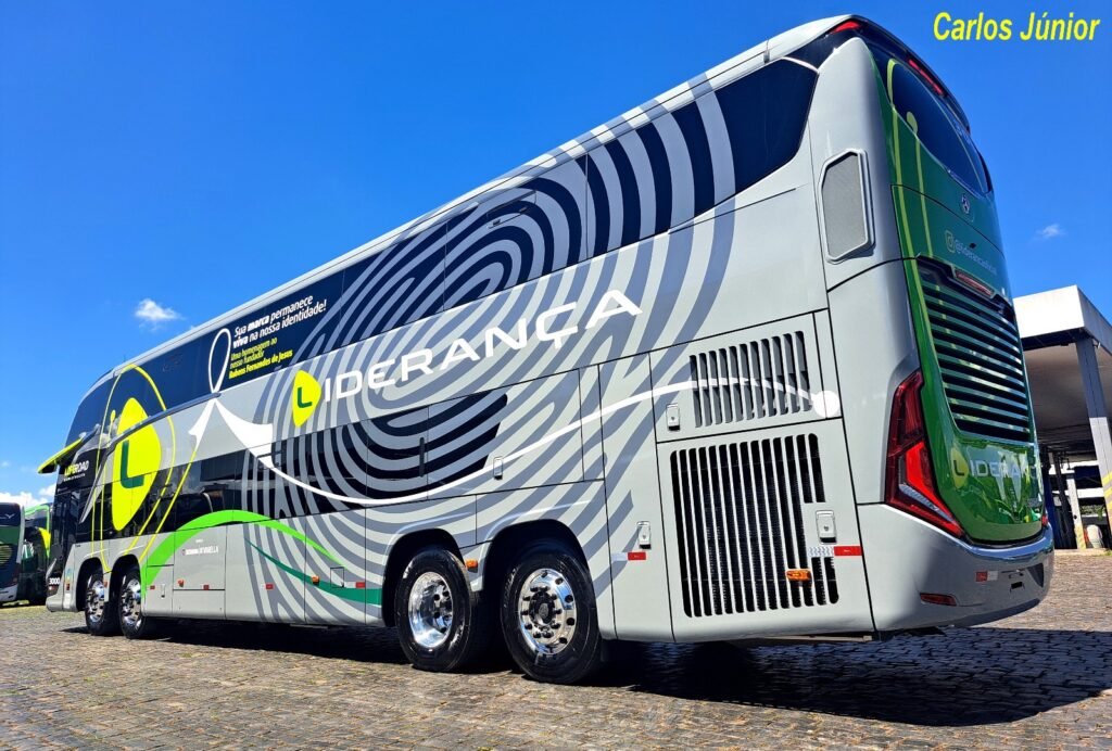 Liderança Turismo recebe Marcopolo Paradiso G8 1800 DD com pintura temática e reforça operação premium em Goiás 2 Liderança Turismo