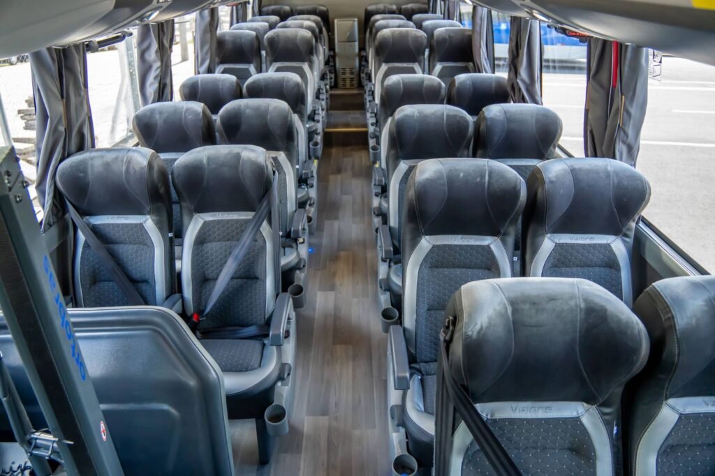 Volare entrega 15 micro-ônibus Fly 9 Executivo para operadora de turismo do interior paulista 2 Volare