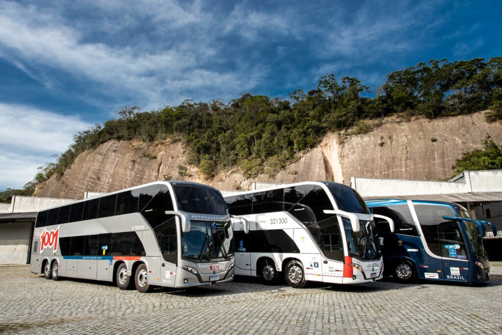 Grupo JCA reforça segurança no Maio Amarelo com uso de inteligência artificial e sistemas avançados nos ônibus 2 Grupo JCA