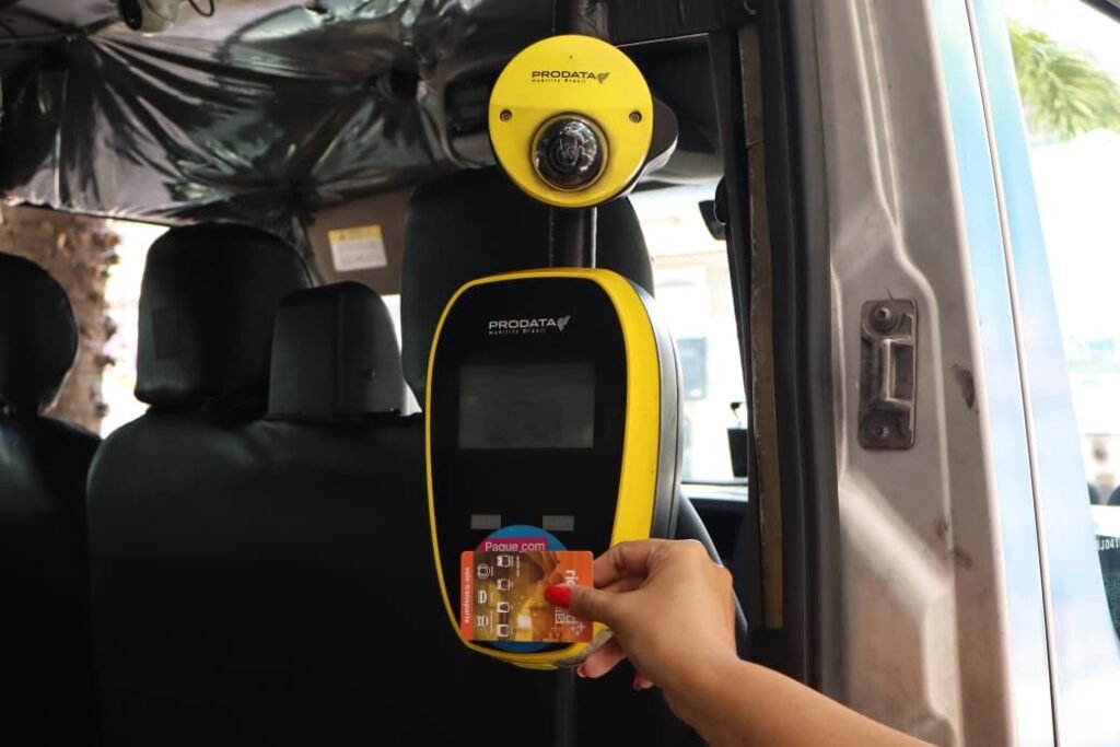 Governo do Rio economiza mais de R$ 3,7 milhões com biometria facial em vans intermunicipais 9 Governo do Rio