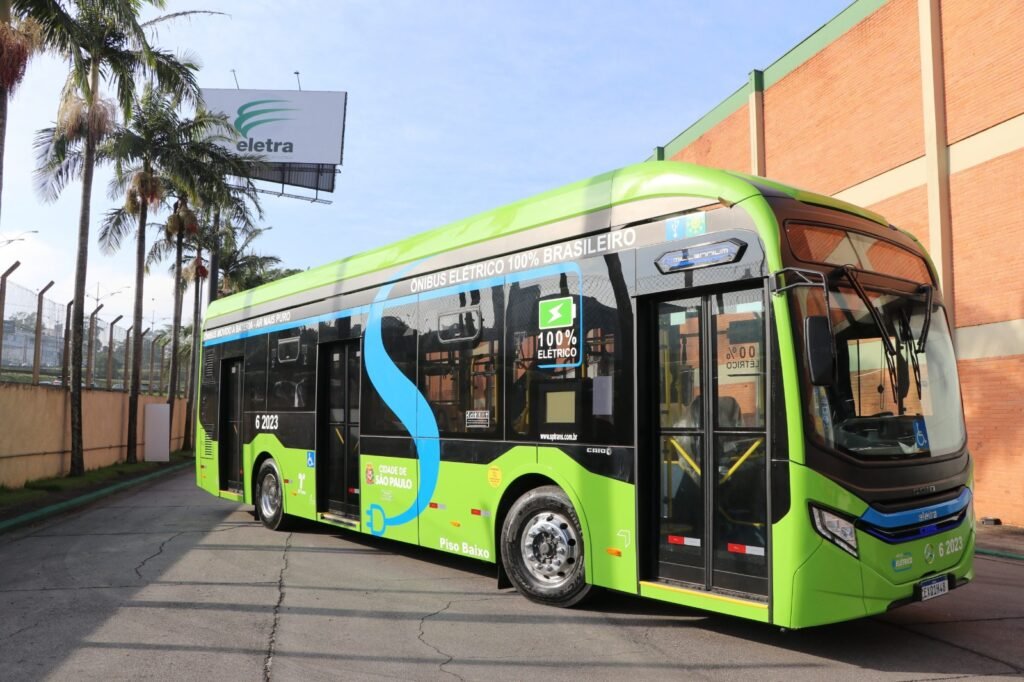 Eletra participa de debates sobre mobilidade sustentável em Brasília e recebe reconhecimento nacional no CONATRE 2026 2 Eletra
