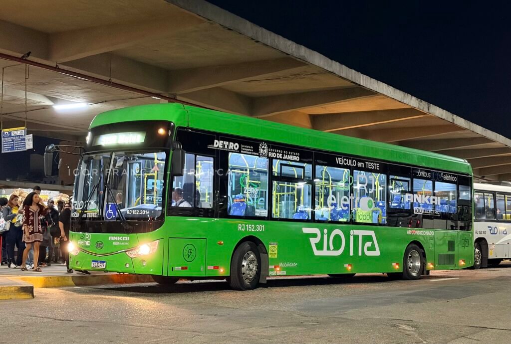 Ônibus elétrico Ankai OE-12 inicia operação experimental na Rio Ita em linha entre São Gonçalo e Niterói 3 Rio Ita