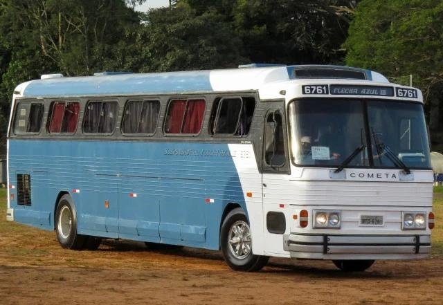 Red Bus Day