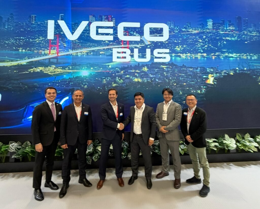 IVECO BUS amplia presença no Uzbequistão com acordo para fornecimento de 1.100 Daily Minibus 8 Iveco Bus