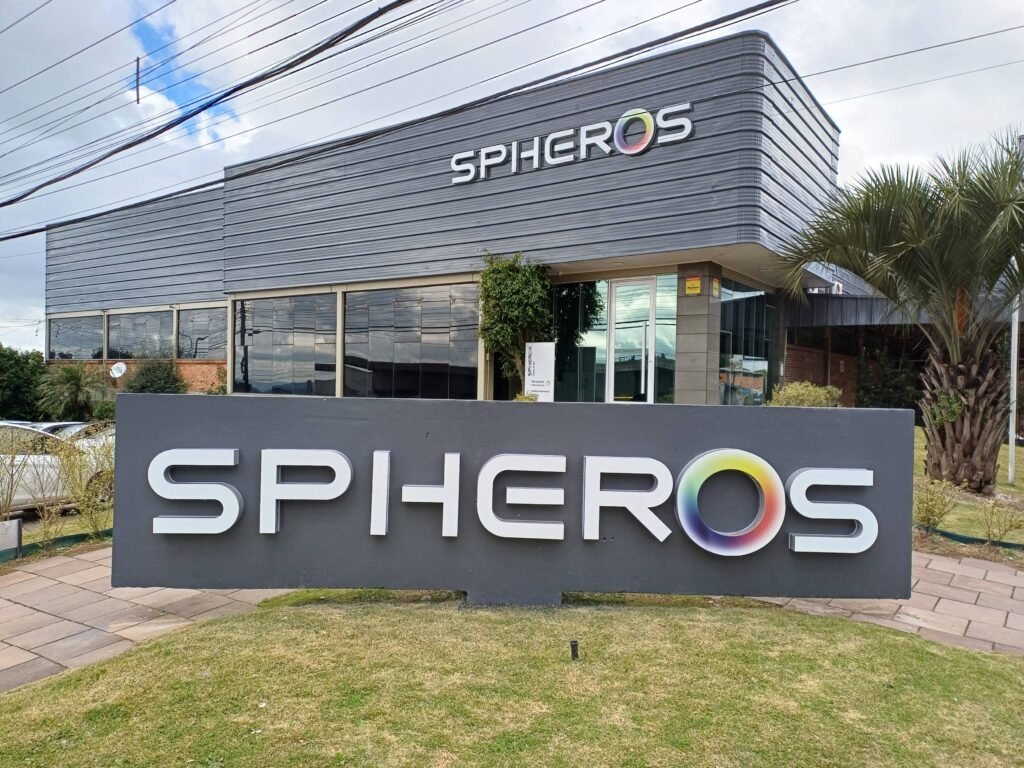 Spheros
