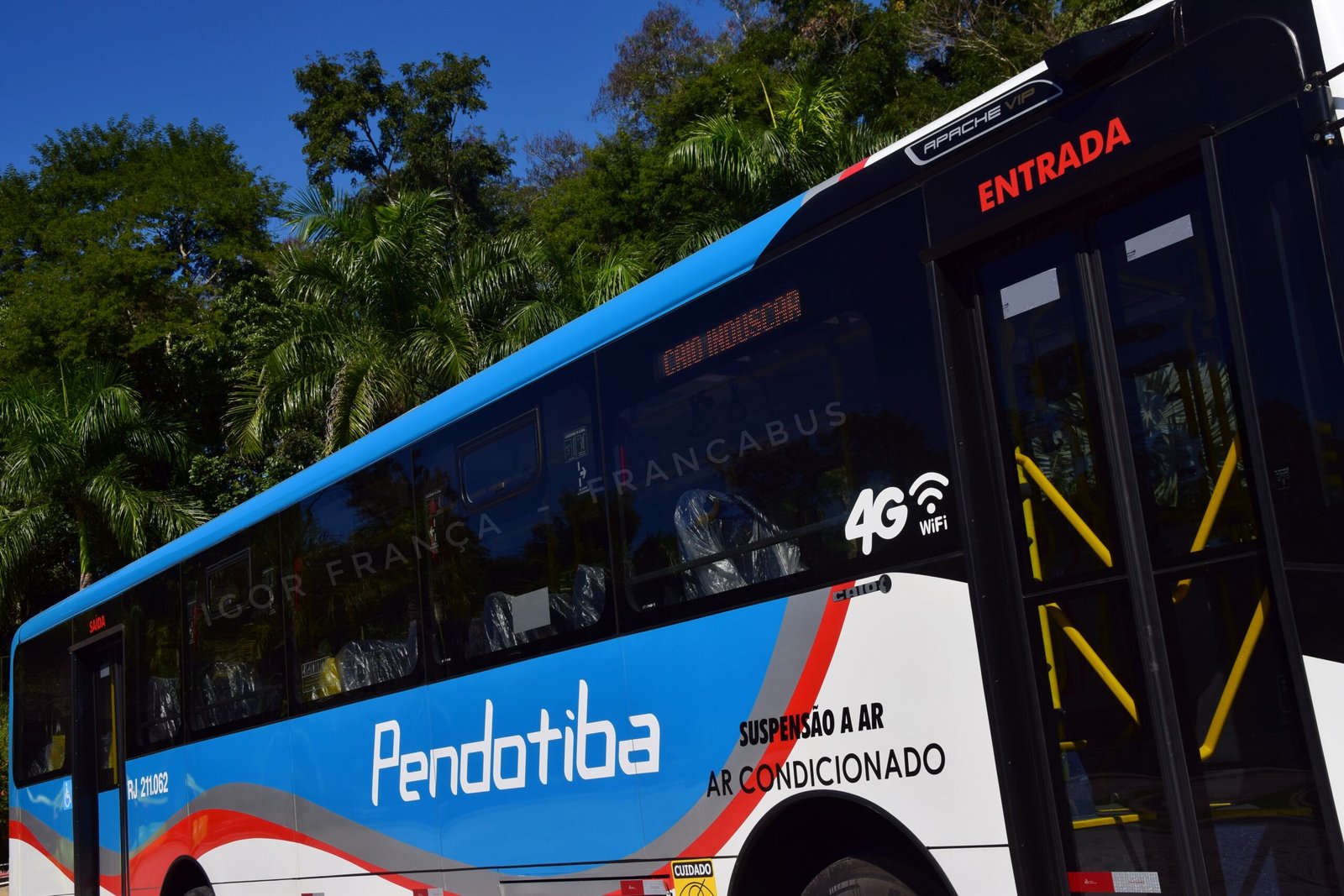Viação Pendotiba recebe 10 novos ônibus Apache VIP V para linhas entre Niterói e o Rio
