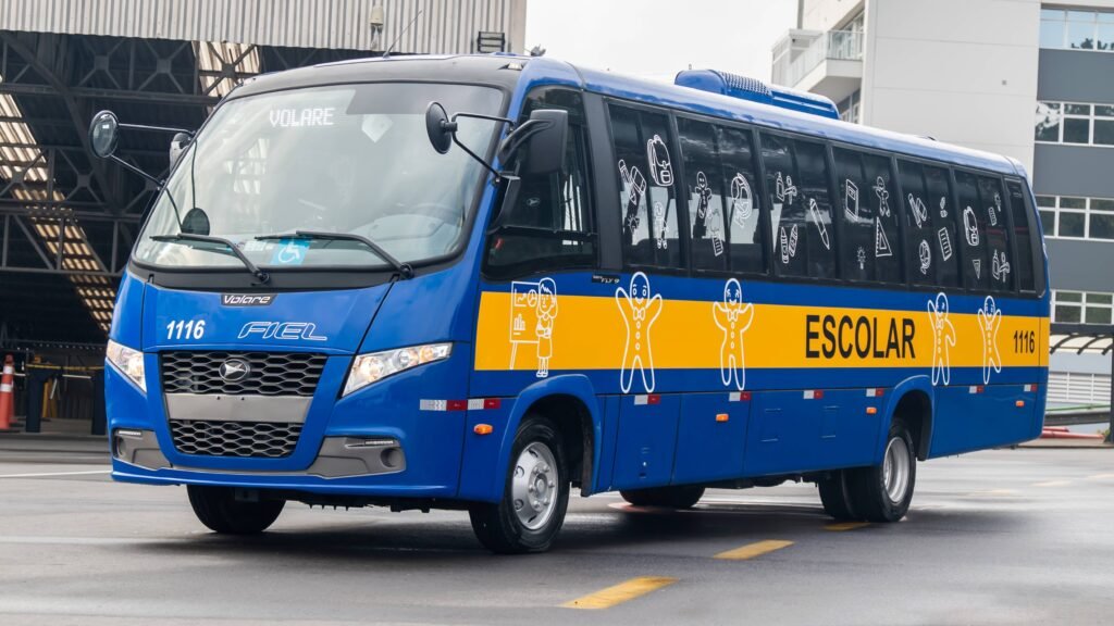 Confianza Transportes renova frota escolar de Macaé com 40 novos micro-ônibus Volare Fly 9 2 Volare